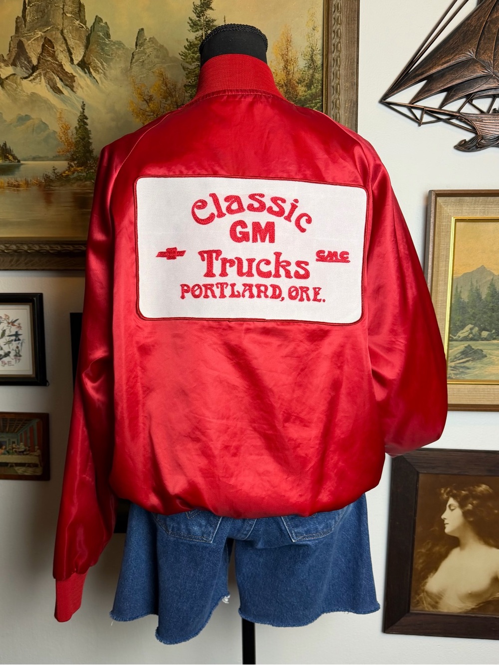 Rare Vintage 1980s "Classic GM Trucks" Red Satin Bomber Jacket Men's XL-2XL